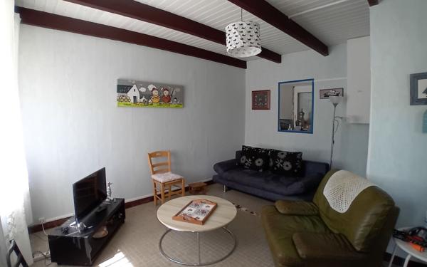 Maison à vendre    3 pièces • 76 m2 Plougasnou