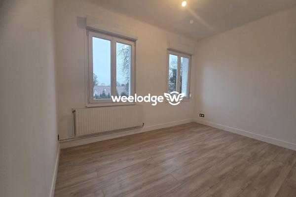 Maison à vendre 6 pièces de 121,3 m² à Maubeuge
