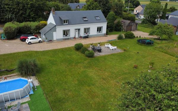 Maison à vendre    6 pièces • 133 m2 Cauville-sur-Mer