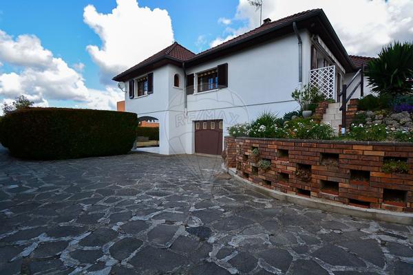 Maison 4 chambre(s) à vendre - Bellerive-sur-Allier, Allier - 03