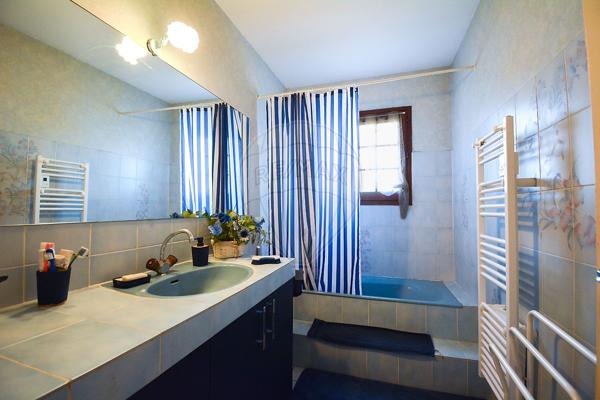 Maison 4 chambre(s) à vendre - Bellerive-sur-Allier, Allier - 03