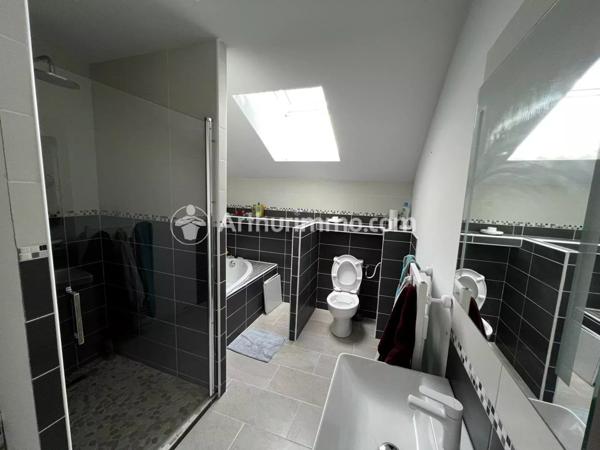 Vente Maison 8 pièces 168 m2 à Neuvic