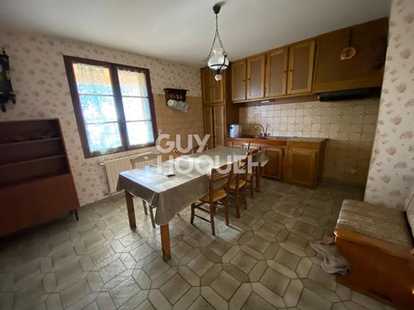 Maison Saint Etienne De Fontbellon 10 pièce(s) 220 m2 sur 2740 m² de terrain