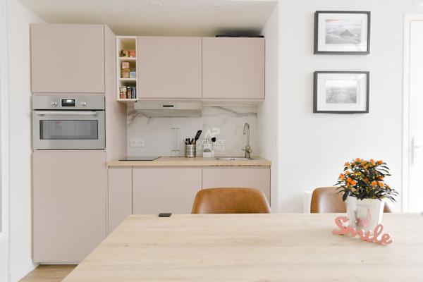 Versailles "Saint Louis" Superbe bureaux refaits par architecte de renom Versallaise - 45 m² Loyer 1 365 €/mois charges comprises **  - Référence  27427