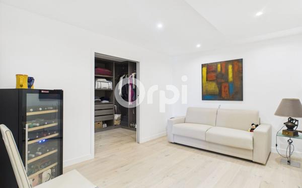 Appartement à vendre    4 pièces • 102,20 m2 Mandelieu-la-Napoule