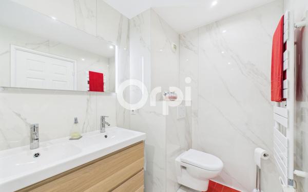 Appartement à vendre    4 pièces • 102,20 m2 Mandelieu-la-Napoule