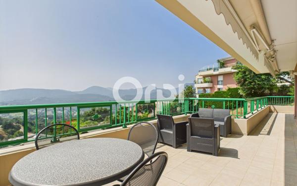 Appartement à vendre    4 pièces • 102,20 m2 Mandelieu-la-Napoule