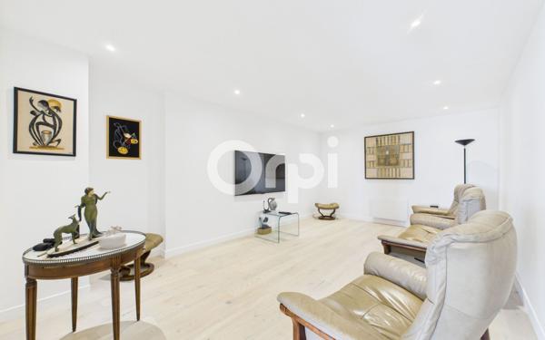 Appartement à vendre    4 pièces • 102,20 m2 Mandelieu-la-Napoule