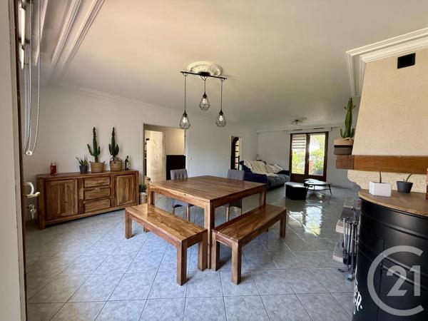 Maison à vendre  6 pièces - 152 m 2   LIVRY GARGAN  - 93