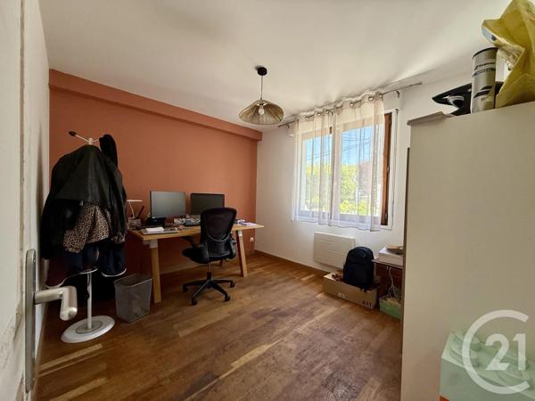 Maison à vendre  6 pièces - 152 m 2   LIVRY GARGAN  - 93