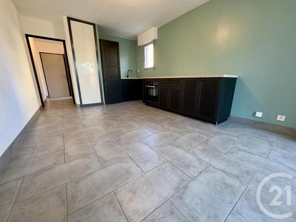 Appartement F2 à vendre  2 pièces - 38,32 m2 SANARY SUR MER - 83