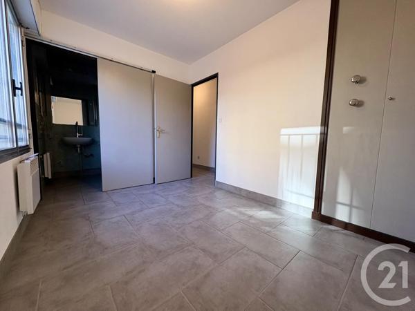 Appartement F2 à vendre  2 pièces - 38,32 m2 SANARY SUR MER - 83