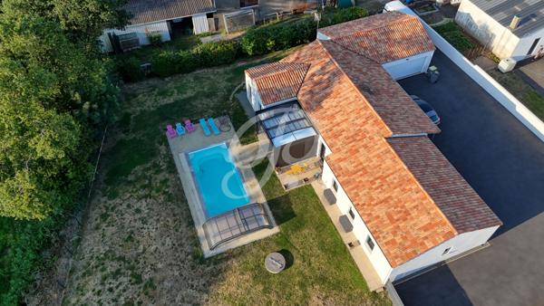 Maison Familiale d’exception à COEX Toutes les caractéristiques