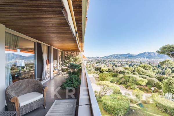 Appartement familial avec vue mer imprenable dans résidence de standing