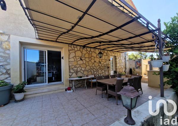 Maison à vendre 10 pièces 202 m² Châteaurenard