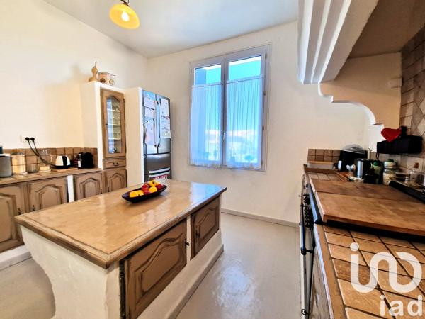 Maison à vendre 10 pièces 202 m² Châteaurenard