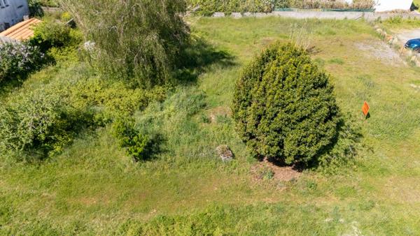 Terrain de 1370m²