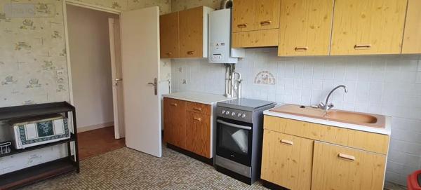 Achat - Appartement Compiègne 60200 2 pièces 50 m 2 698 m 2