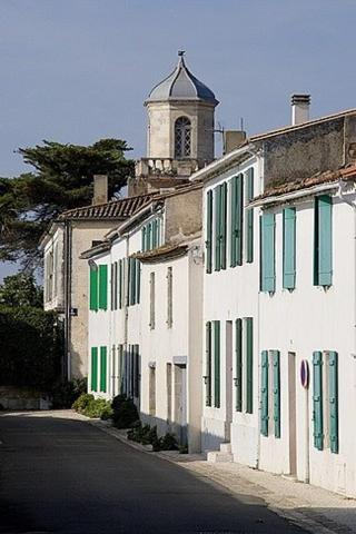 MAISON PLAIN-PIED proche mer et Centre Village