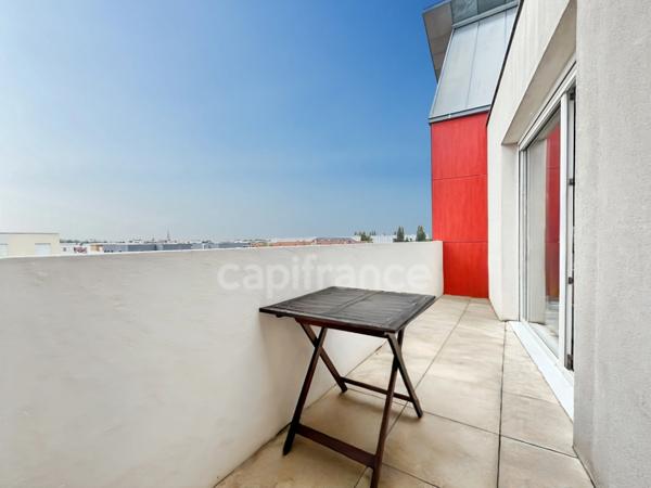 Charmant T2 de 48 m² avec balcon et stationnement privatif – Dernier étage avec ascenseur