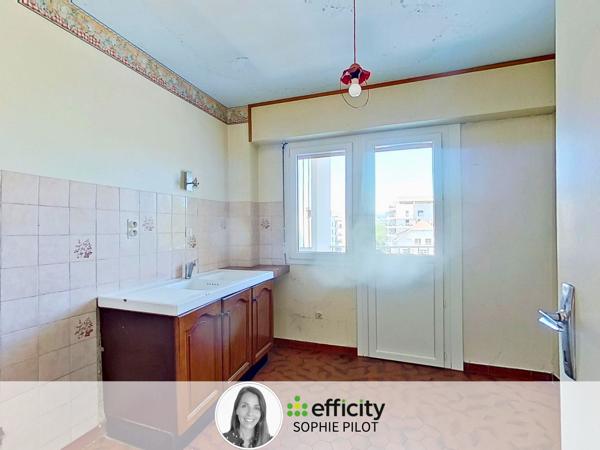 Appartement
         2 pièces
        - 54 m² Exclusivité 249 000 € *
