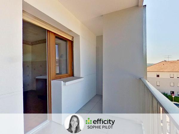 Appartement
         2 pièces
        - 54 m² Exclusivité 249 000 € *