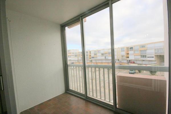 Le Grau-du-Roi (30240) Appartement 2 pièces, Location annuelle