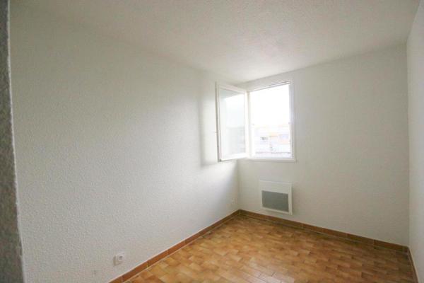 Le Grau-du-Roi (30240) Appartement 2 pièces, Location annuelle