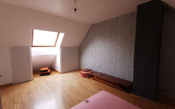 Maison à vendre    5 pièces • 152 m2 Varennes-Jarcy