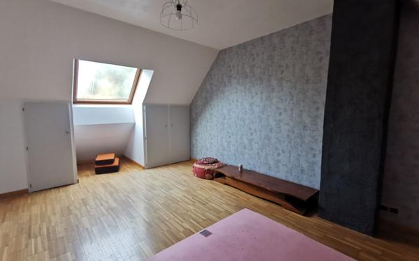 Maison à vendre    5 pièces • 152 m2 Varennes-Jarcy