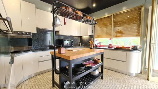 Maison d'architecte à SAINTE LIVRADE SUR LOT (47)