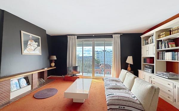 Appartement à vendre    2 pièces • 60,44 m2 Bayonne