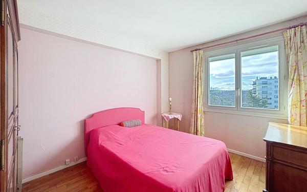 Appartement à vendre    2 pièces • 60,44 m2 Bayonne