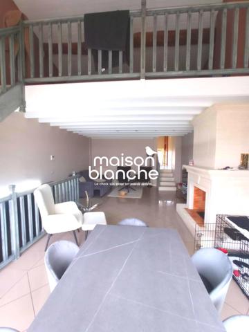 APPARTEMENT 3 PIECES 122M2