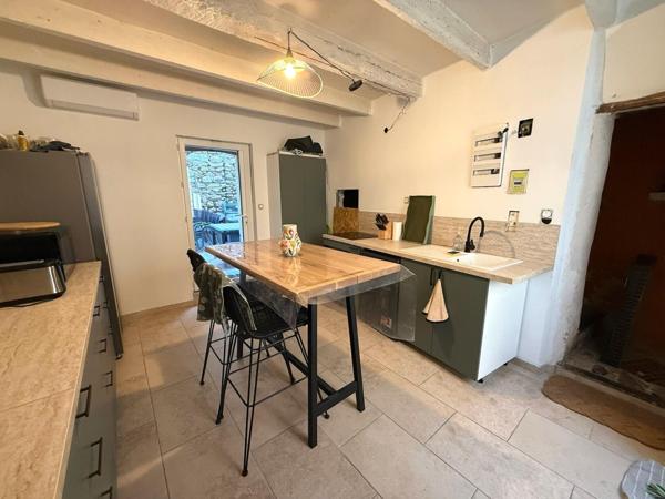 Maison de ville 80 m² + Dépendance avec cour et garage
