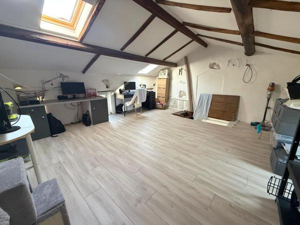 Maison de ville 80 m² + Dépendance avec cour et garage