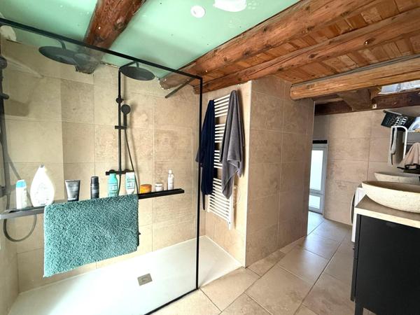 Maison de ville 80 m² + Dépendance avec cour et garage