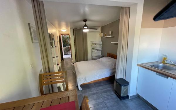 Appartement à vendre    1 pièce • 21,87 m2 Saint-François