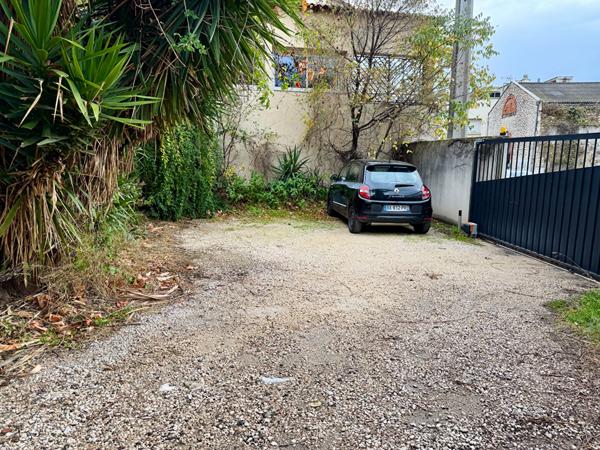 Saint-Just- Dernier étage-Appartement Marseille 5 pièces 166 m2 avec terrasse de 14m2