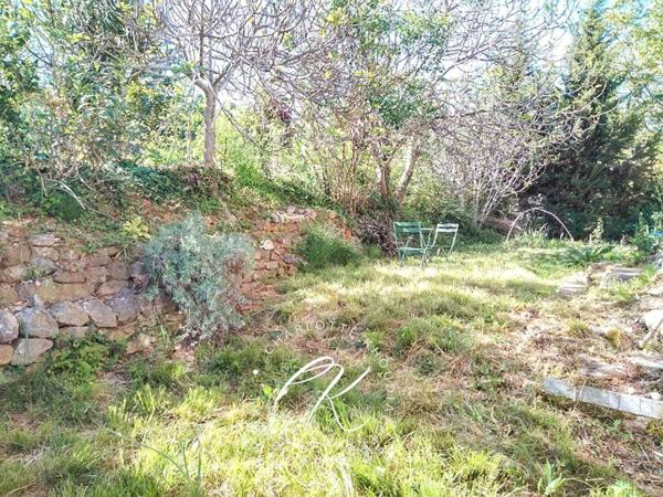 Grande maison d'artiste baignée de lumière de 325 m²  Haute Vallée de l'Aude