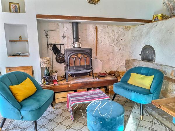 Grande maison d'artiste baignée de lumière de 325 m²  Haute Vallée de l'Aude