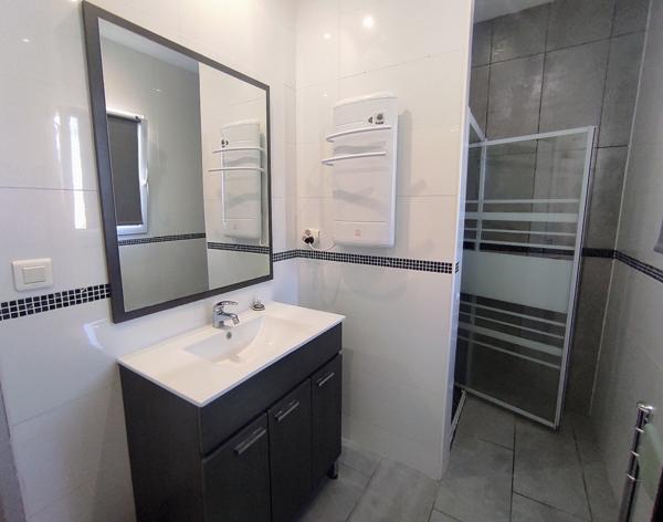 SAINT-PRIVAT-DES-VIEUX VILLA 148 M² PISCINE TERRAIN 1 000 M² PROCHE ALÈS