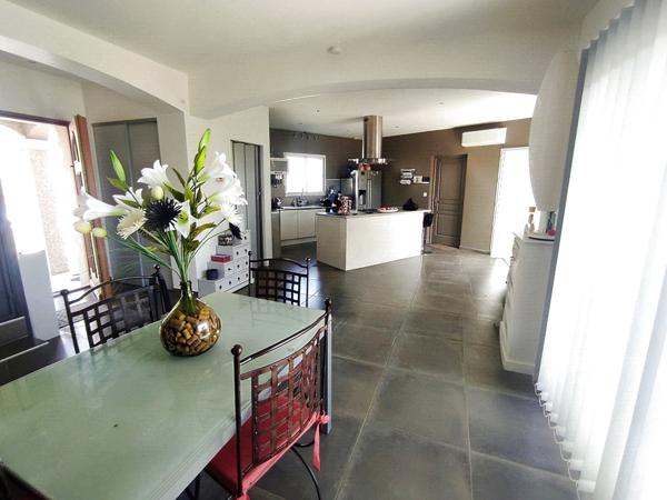 SAINT-PRIVAT-DES-VIEUX VILLA 148 M² PISCINE TERRAIN 1 000 M² PROCHE ALÈS
