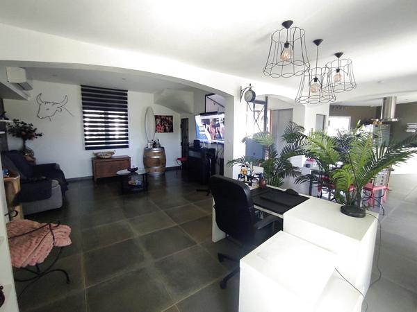 SAINT-PRIVAT-DES-VIEUX VILLA 148 M² PISCINE TERRAIN 1 000 M² PROCHE ALÈS