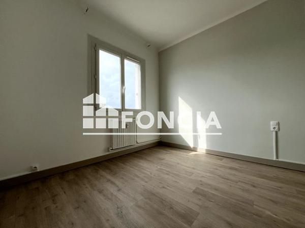 À vendre Appartement 4 pièces 95 m² - Nîmes 30900