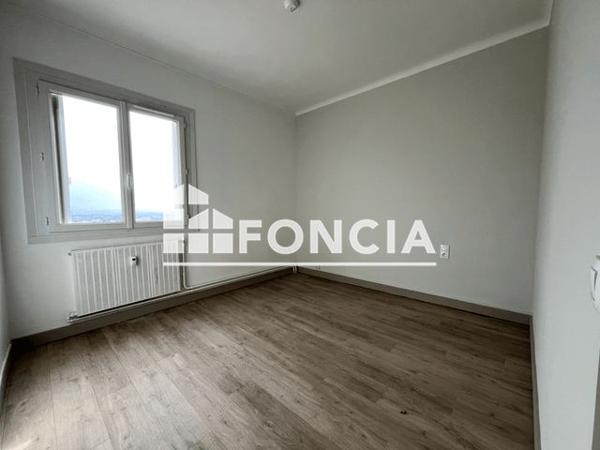 À vendre Appartement 4 pièces 95 m² - Nîmes 30900