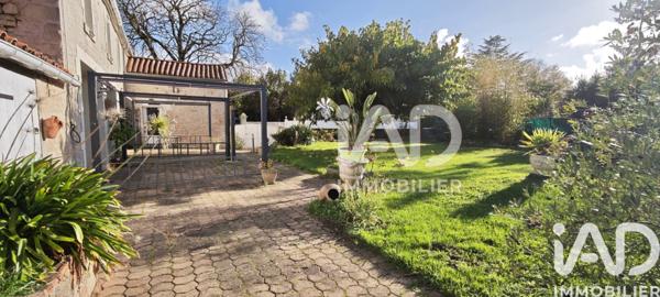 Maison à vendre 8 pièces 245 m² Pouillé