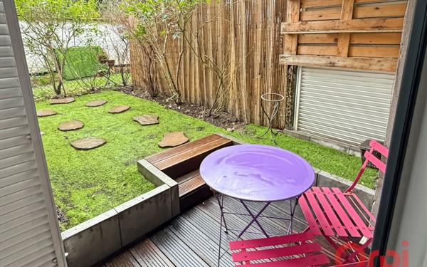 Appartement à vendre    1 pièce • 33 m2 Romainville