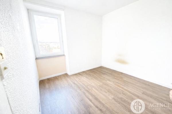 Annonay (07100) Immeuble de rapport – Annonay – Fort potentiel locatif