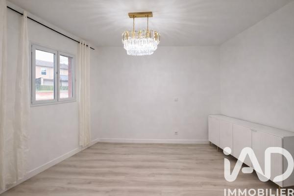 Maison à vendre 6 pièces 165 m² Naintré